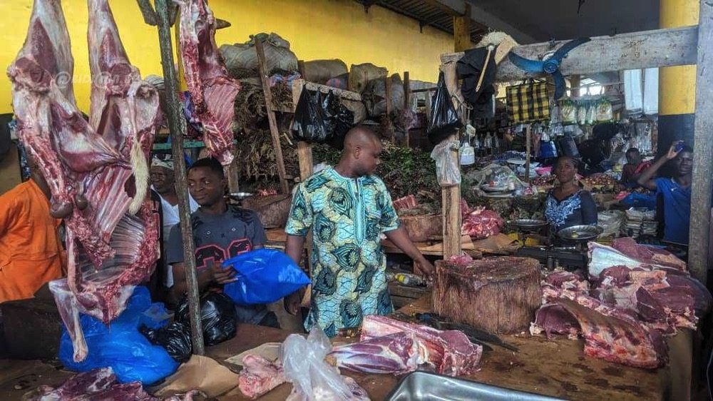 lutte-contre-la-vie-chere-saisie-plusieurs-kilogrammes-de-viande-a-cocody_3yvpj8n1ovf