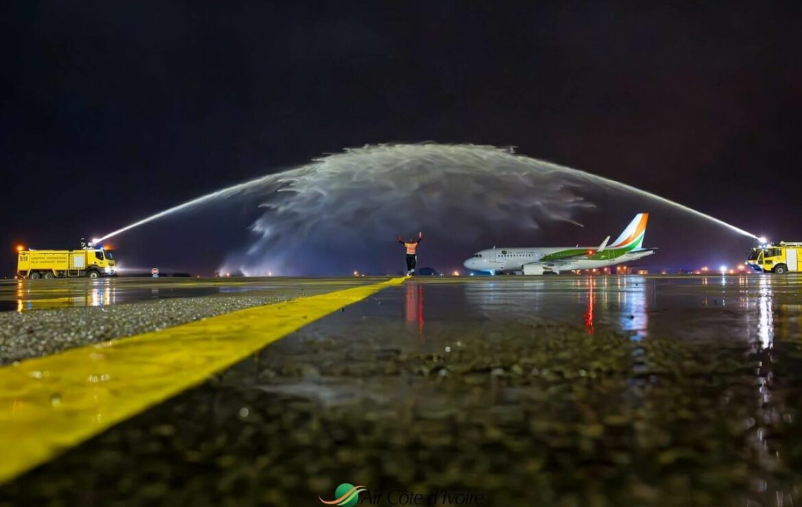 AprNews :Air Côte d’Ivoire – Un nouveau Airbus A319, le 11ème avion de sa flotte.