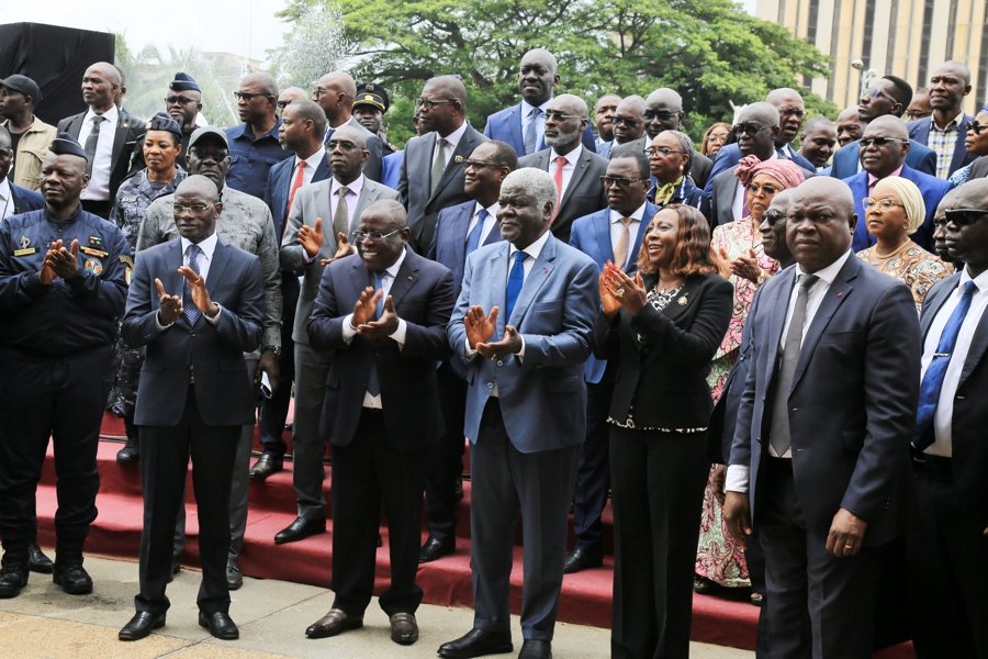 ceremonie-de-lancement-officiel-de-l-operation-de-lutte-contre-le-desordre-_ioc2qh4i7qj