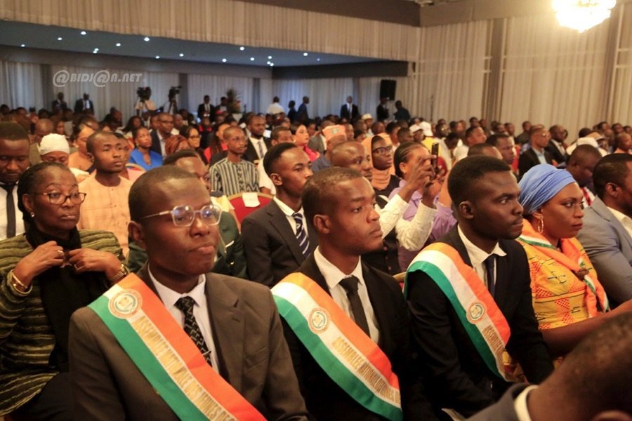 cote-d-ivoire-commemoration-de-l-an-4-du-deces-de-l-ex-premier-ministre-ama_e5yylk3krz