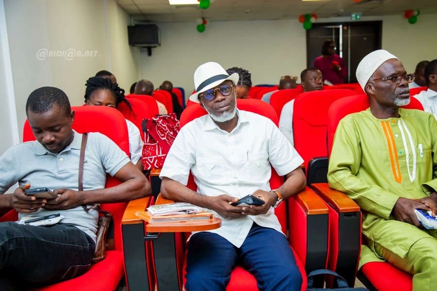 education-proclamation-officielle-des-resultats-du-bac-2024-a-la-deco_rd18i30poam