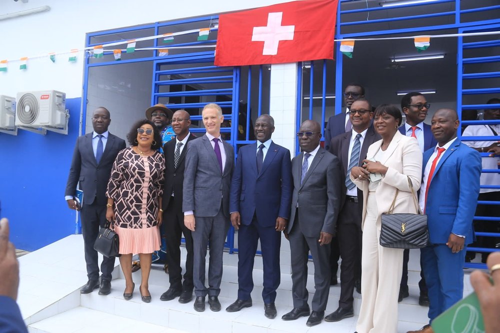 sante-publique-ceremonie-d-inauguration-du-centre-de-sante-de-yopougon-mill_1bsf707c2e9