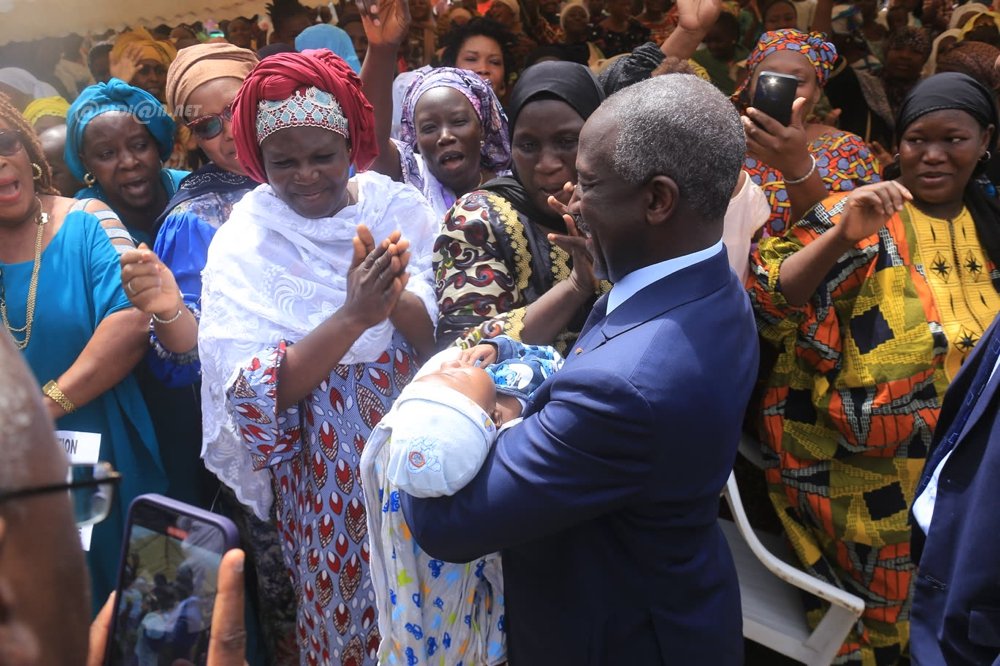 sante-publique-ceremonie-d-inauguration-du-centre-de-sante-de-yopougon-mill_e3xjasic7bv
