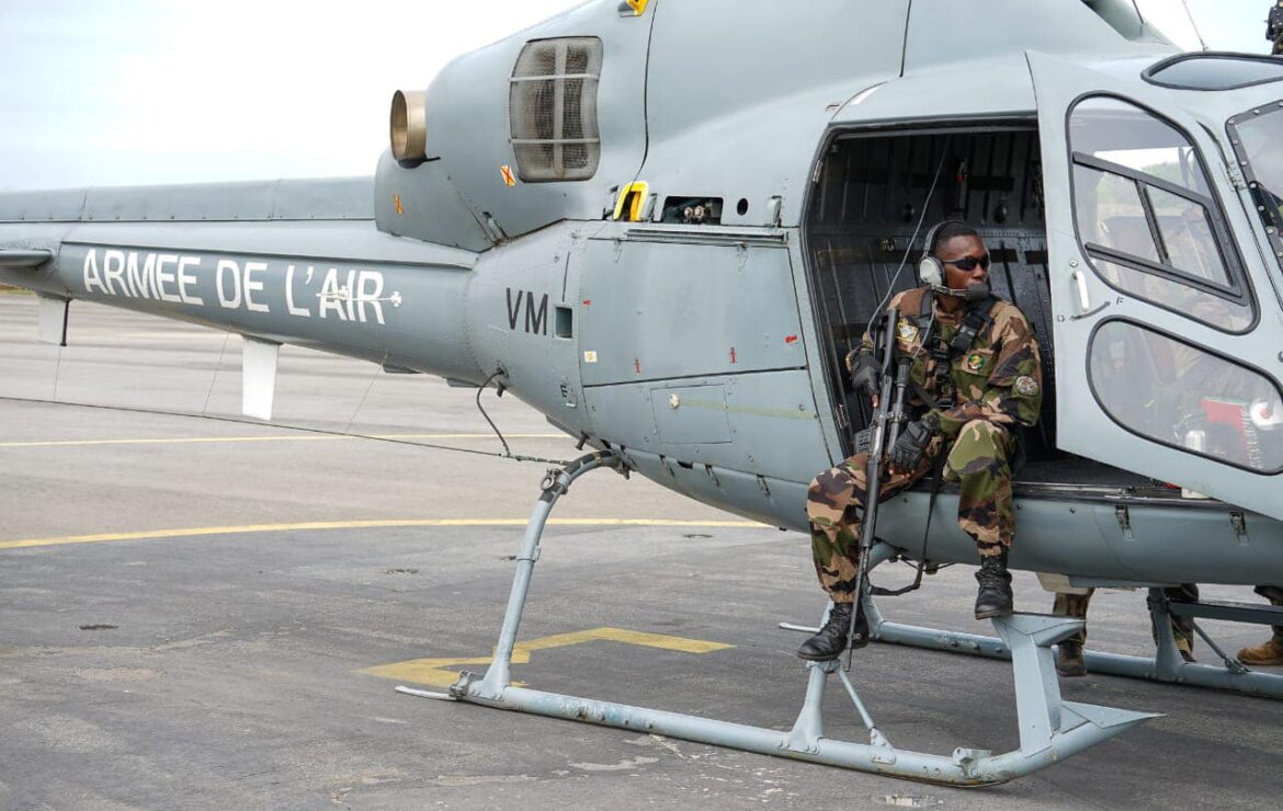Exercice militaire début septembre : L’Armée ivoirienne forme ses pilotes à l’aviation de combat.