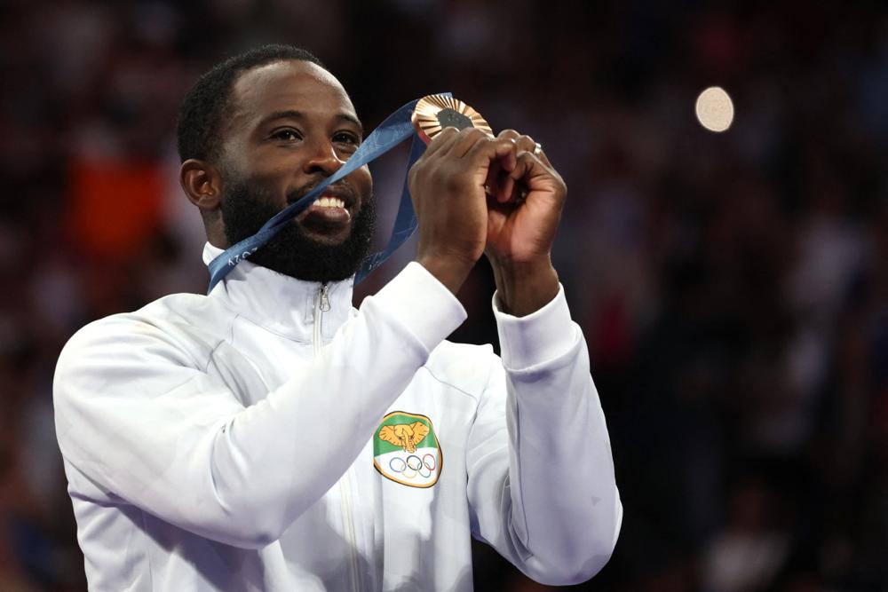 jo-paris-2024-taekwondo-la-cote-divoire-remporte-une-medaille-de-bronze-ave_z8brpew61k