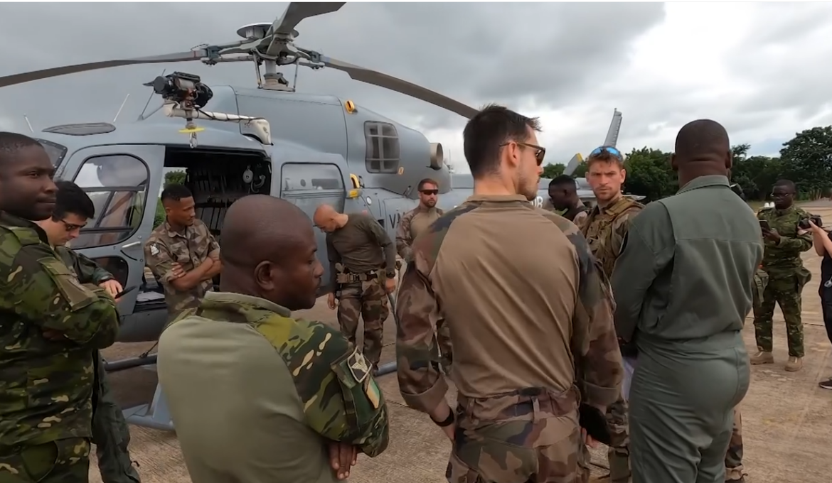 CIV_France_Aeronefs_Bouake_14