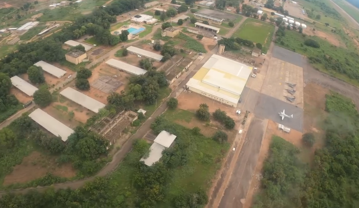 CIV_France_Aeronefs_Bouake_16