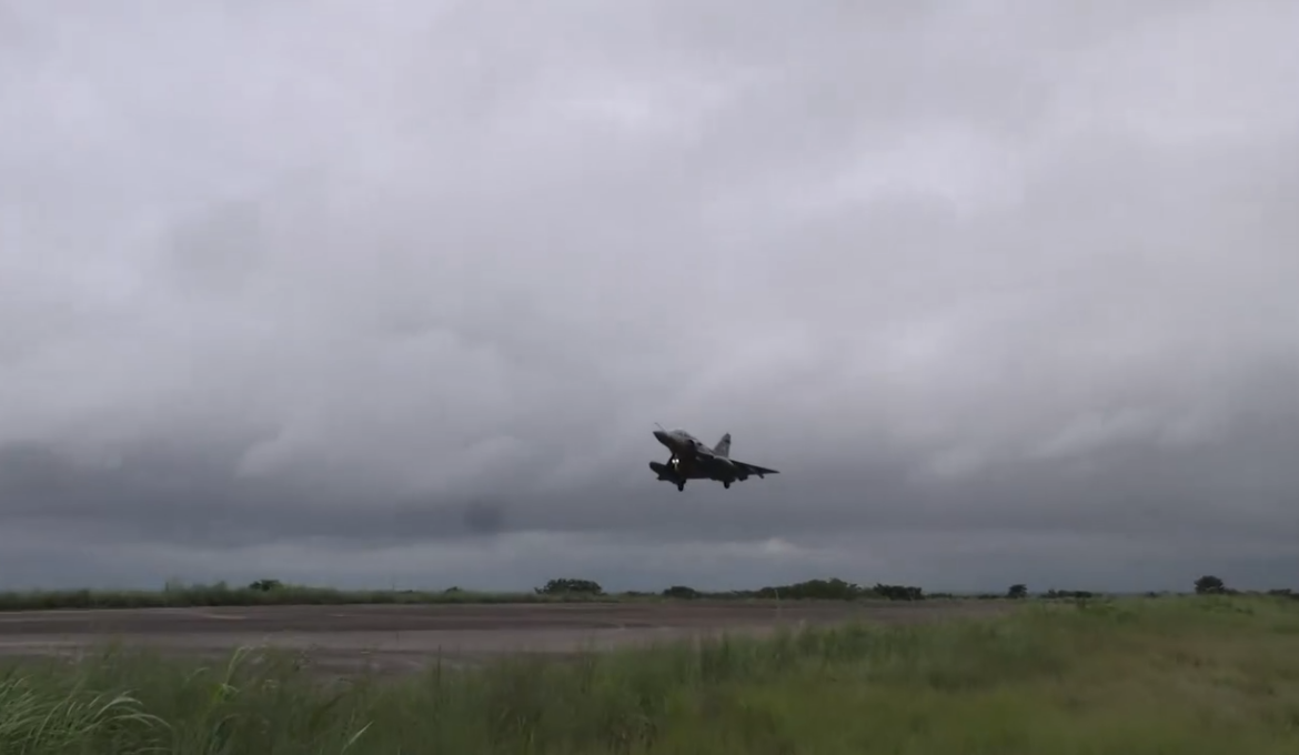 CIV_France_Aeronefs_Bouake_2