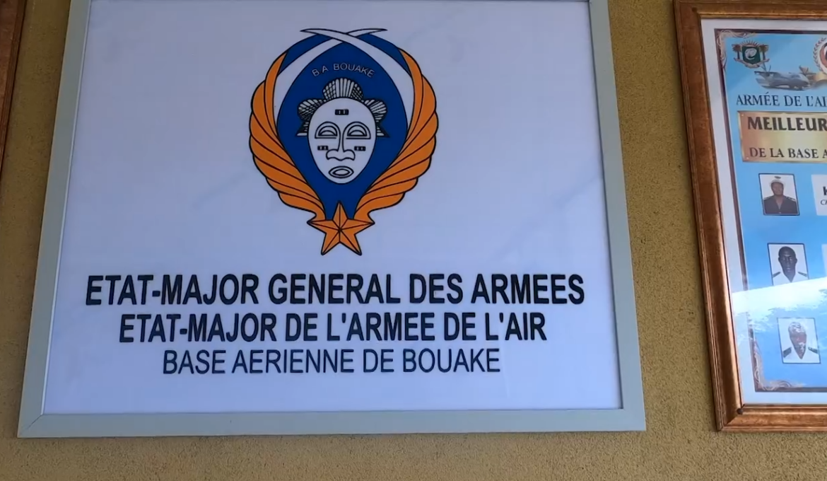 CIV_France_Aeronefs_Bouake_27