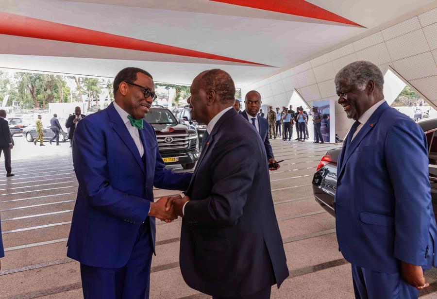 ceremonie-commemorative-du-60e-anniversaire-du-groupe-de-la-banque-africain_egd117xpfyn