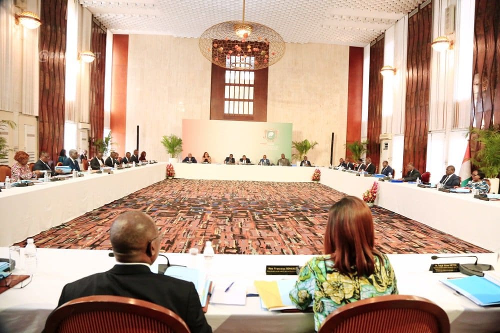 cote-d-ivoire-conseil-des-ministres-du-lundi-30-septembre-2024_17xwkg9fskx