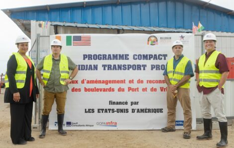 Diplomatie : Infrastructures routières : une délégation américaine visite les travaux du projet d’Abidjan Transport visant à accroître la compétitivité de l’économie.