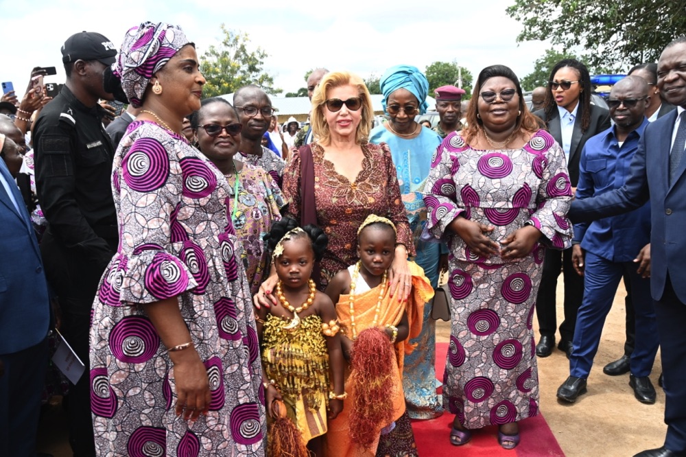 lancement-de-la-campagne-de-distribution-de-kits-scolaires-a-bouake_1fcvdy7ltvk