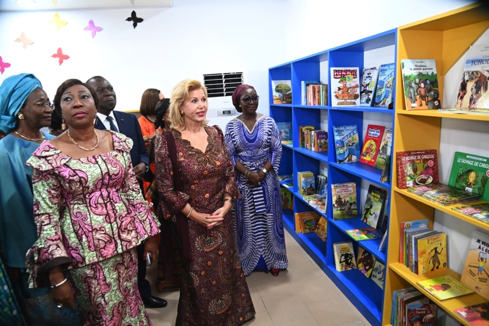 lancement-de-la-campagne-de-distribution-de-kits-scolaires-a-bouake_5jdjrypxpg8