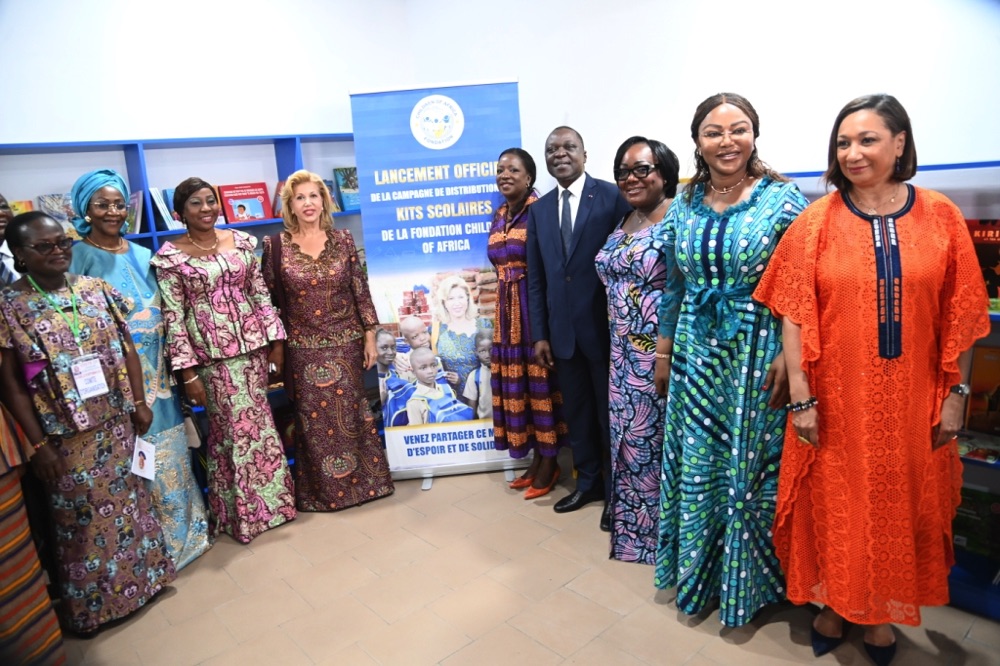 lancement-de-la-campagne-de-distribution-de-kits-scolaires-a-bouake_5lg1owcw28t