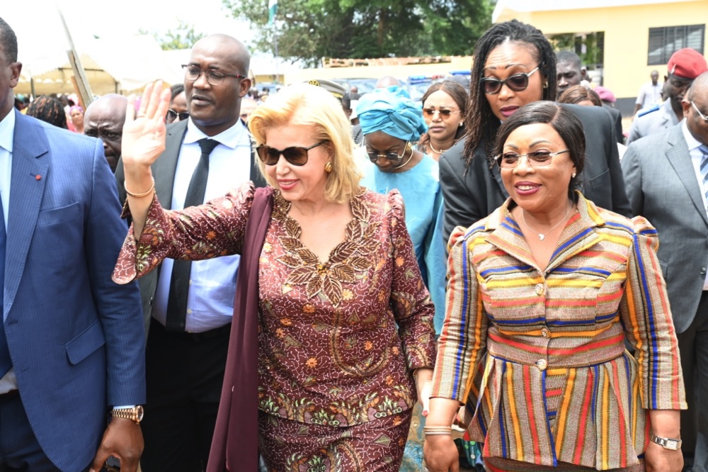 lancement-de-la-campagne-de-distribution-de-kits-scolaires-a-bouake_ak03crki7hk