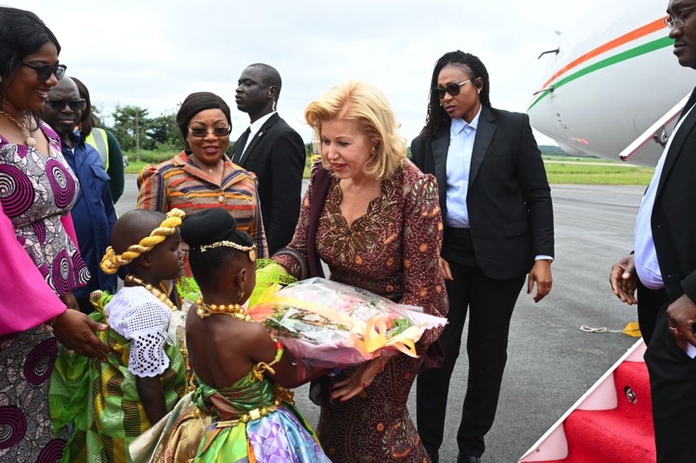 lancement-de-la-campagne-de-distribution-de-kits-scolaires-a-bouake_b4briyk1be9