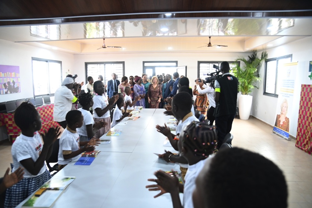 lancement-de-la-campagne-de-distribution-de-kits-scolaires-a-bouake_hs3zrt5id08