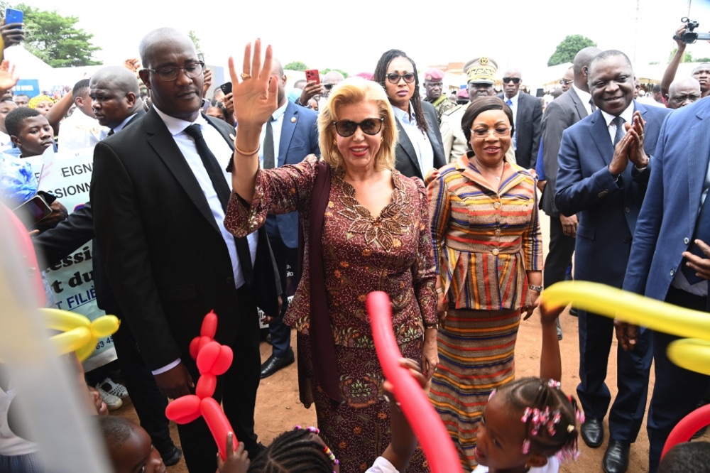 lancement-de-la-campagne-de-distribution-de-kits-scolaires-a-bouake_jfvm475irdq