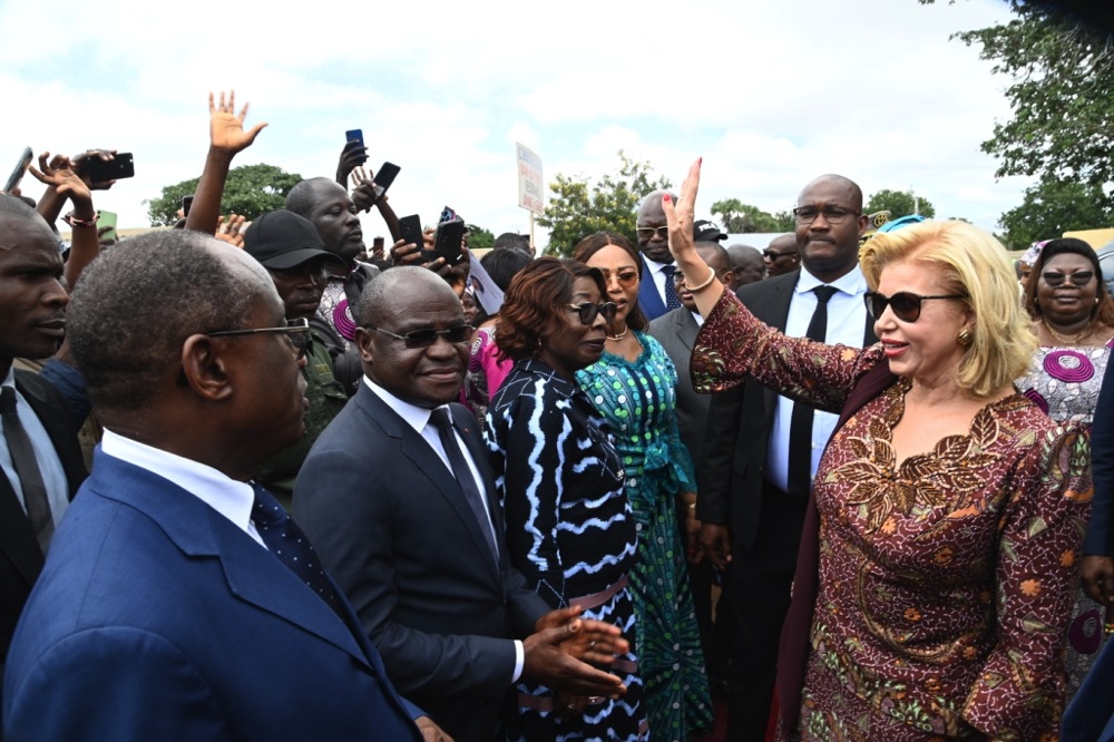 lancement-de-la-campagne-de-distribution-de-kits-scolaires-a-bouake_rem7dd6ieos