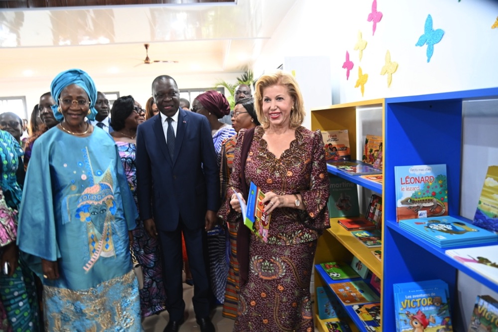 lancement-de-la-campagne-de-distribution-de-kits-scolaires-a-bouake_tk6vnn2ugqs