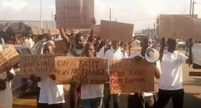 Lutte contre la vie chère, 16 manifestants condamnés à 6 mois de prison.
