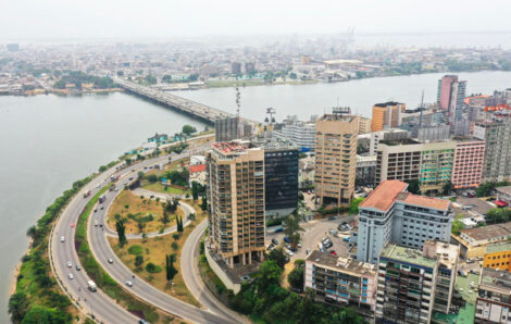 Économie : Rehaussement de la notation de crédit de la République de Côte d’Ivoire auprès de Standard & Poor’s, de BB- à BB.