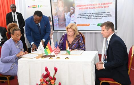 Arrêt du Travail des Enfants : La Côte d’Ivoire, le Ghana, les États-Unis et l’industrie du cacao et du chocolat franchissent une nouvelle étape clé.