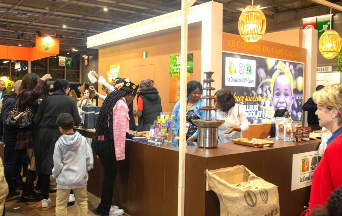 Salon du Chocolat de Paris : Les chocolatiers engagés et la Confédération des chocolatiers et confiseurs de France s’intéressent à la Côte d’Ivoire.
