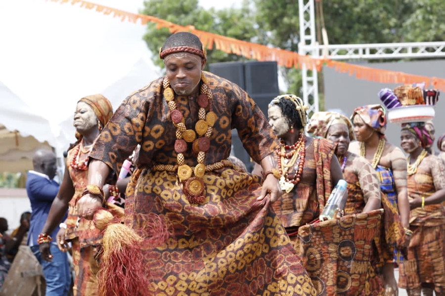 journee-nationale-de-la-paix-2024-le-premier-ministre-robert-beugre-mambe-a_755r0bro3p