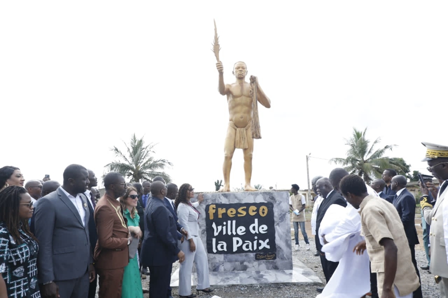 journee-nationale-de-la-paix-2024-le-premier-ministre-robert-beugre-mambe-a_jh4bl8a057