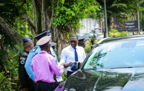 Côte d’Ivoire : 1 387 véhicules mis en fourrière lors de la première journée de l’opération « Épervier 10. »