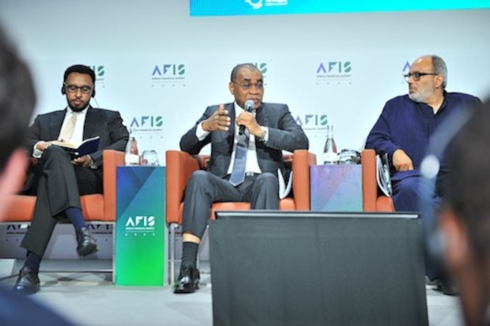 A Casablanca, Adama Coulibaly propose des solutions pour gérer la dette des États africains.