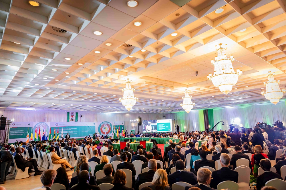 nigeria-66e-sommet-ordinaire-des-chefs-d-etat-et-de-gouvernement-de-la-cede_8nw4rkkprso