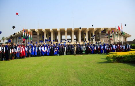 Côte d’Ivoire : l’INP-HB met 604 techniciens et ingénieurs sur le marché de l’emploi.