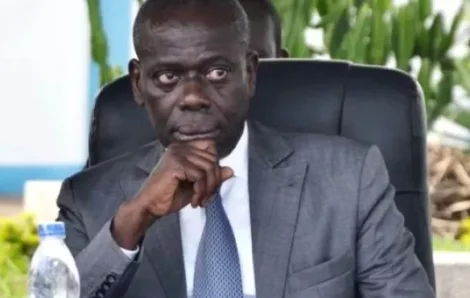 Politique Augustin Thiam/RHDP le jour, pro-Thiam la nuit : Les actes de déloyauté qui trahissent le Gouverneur du District de Yamoussoukro