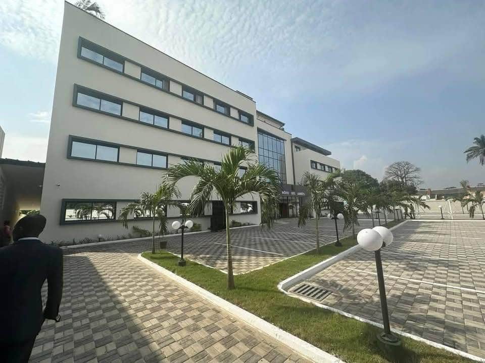 Hotel_Armees_CIV_3