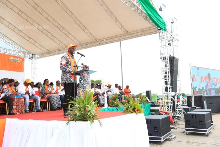 presidentielle-2025-rentree-politique-de-l-union-des-femmes-du-rassemblemen_lmkbd9xtif