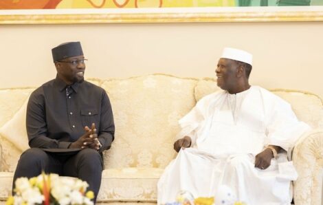 Le Président de la République, Chef de l’État, SEM Alassane Ouattara a eu un entretien avec le Premier Ministre du Sénégal, à Abidjan