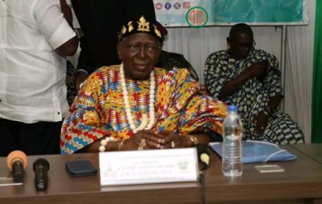AIP/Le roi Amon Tanoé (Président de la chambre des Rois exhorte à tourner la page des violences électorales en Côte d’Ivoire.