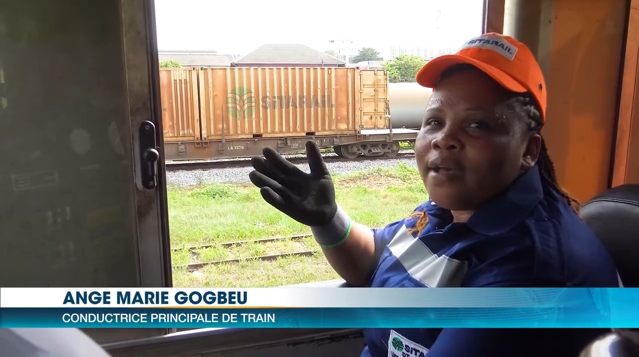 Train_ABJ_Ouaga_2025_11