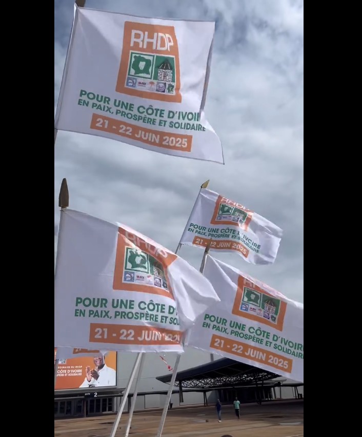 Politique – Présidentielle 2025 : Patrick Achi au stade d&rsquo;Ebimpé pour superviser les derniers préparatifs du 2ème Congrès du RHDP.