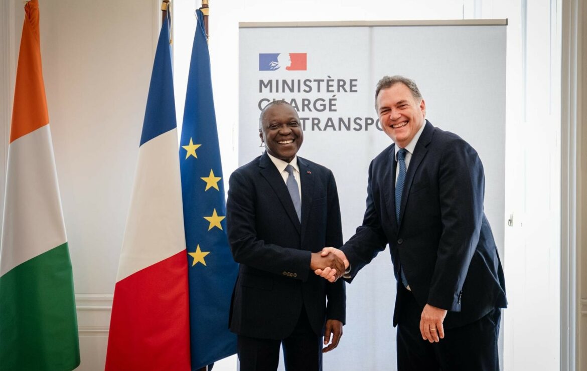 Économie Amadou Koné et Philippe Tabarot s&rsquo;accordent sur le démarrage des vols Air Côte d&rsquo;Ivoire à destination de Paris.