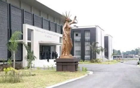 Tribunal d’Abobo : le Premier Ministre Beugré Mambé inaugure une infrastructure judiciaire d’envergure mise au service du droit et des justiciables