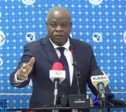 Katinan_Grkmm73XMAEpVLN