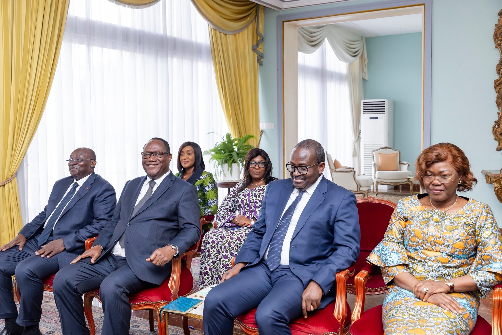 Palais1161523939352622_1203911682300447559_n (1)