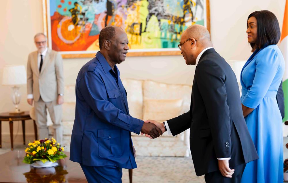 cote-divoire-le-fondateur-de-saint-egidio-recu-par-alassane-ouattara_pggzpn1hjp