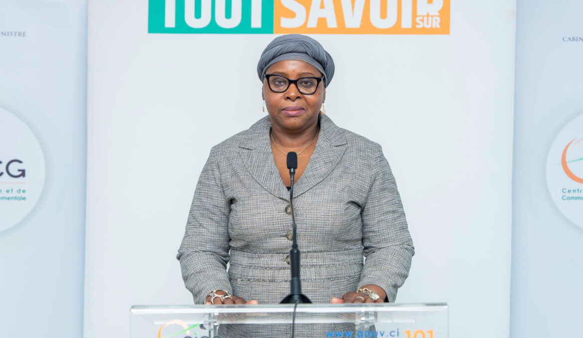 la-directrice-des-examens-et-concours-deco-du-ministere-de-l-education-nati_uy93yqwf83b