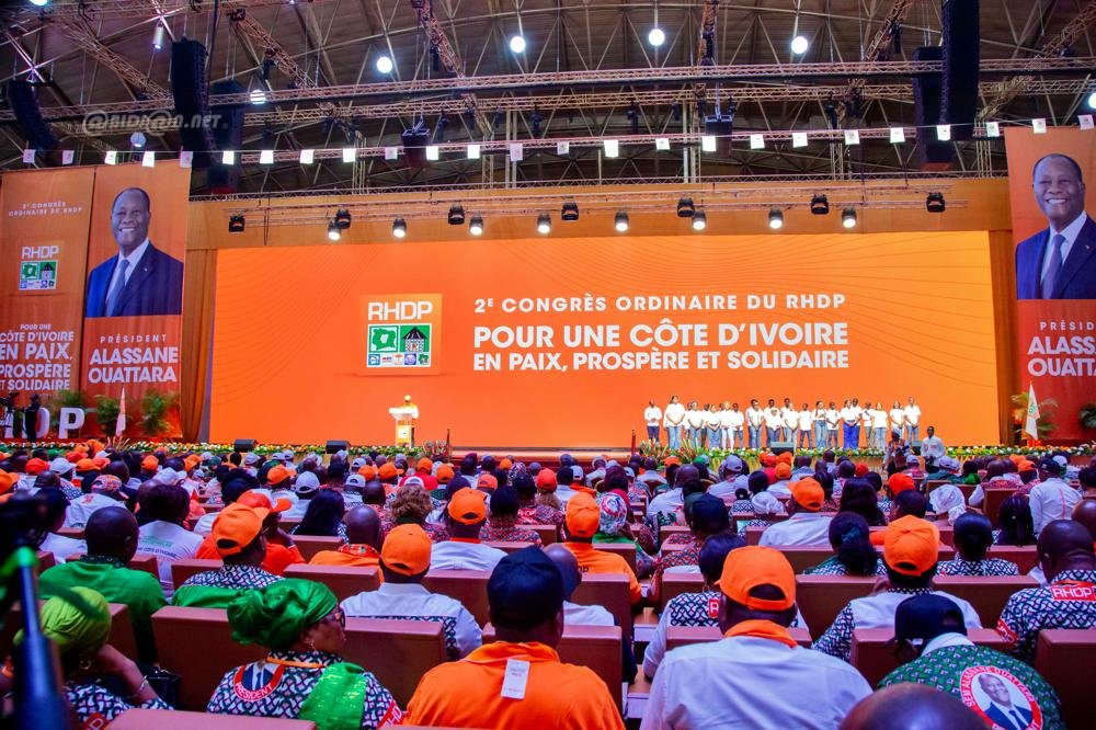 presidentielle-2025-mobilisation-des-militants-du-rhdp-pour-le-2e-congres-o_l3zeruagb5s