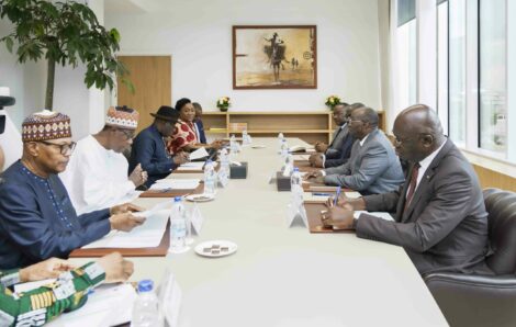 Le Vice-Président de la République a eu un entretien avec une délégation du « Forum des Sages de l’Afrique de l’Ouest ».